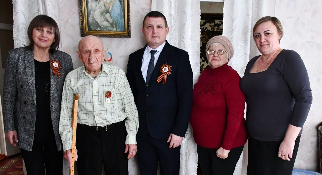 Награждение труженикам тыла.